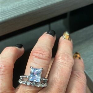 Elegant SilverGemstone Wedding Ring Set. The Two Are Combined Together. Sassy!